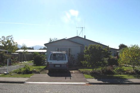 Photo of property in 35 Campbell Street, Geraldine, 7930