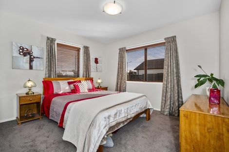 Photo of property in 39 Inverness Drive, Pyes Pa, Tauranga, 3112