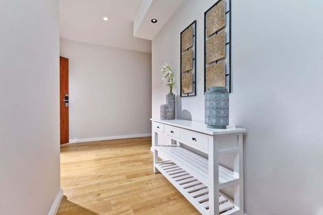 Photo of property in 5 Moko Lane, Greenhithe, Auckland, 0632