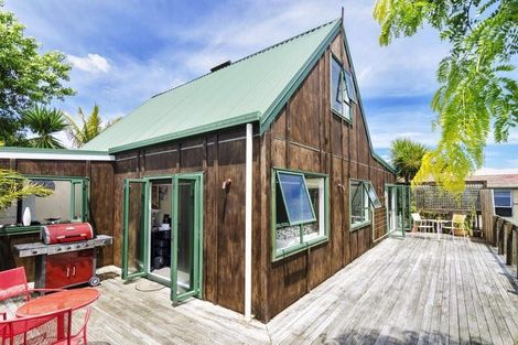 Photo of property in 27 Albert Street, Riverhead, 0820