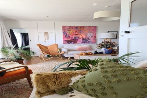 Photo of property in 122 Beach Road, Haumoana, 4102