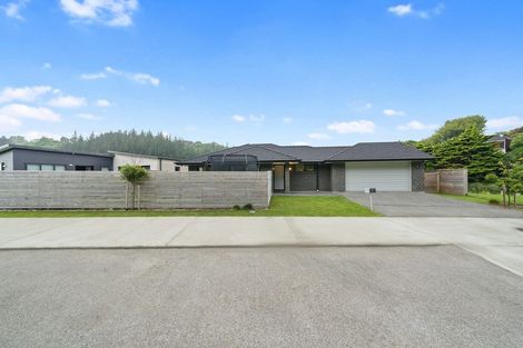 Photo of property in 9 Tradewinds Drive, Whitby, Porirua, 5024