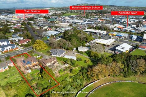Photo of property in 16 East Street, Pukekohe, 2120