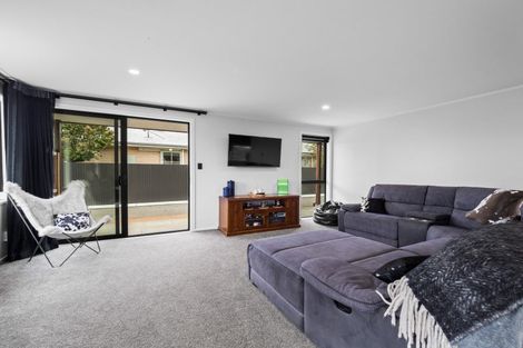 Photo of property in 17 Grove Street, Tinwald, Ashburton, 7700