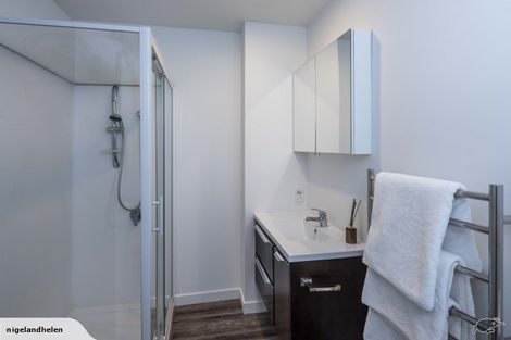 Photo of property in 1/14c Glenmore Street, Thorndon, Wellington, 6011