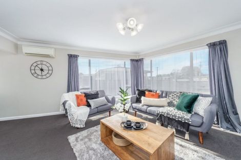 Photo of property in 8 Cotton Street, St Andrews, Hamilton, 3200