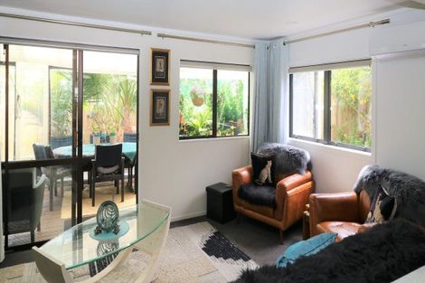 Photo of property in 13 Marlin Place, Whiritoa, Whangamata, 3691