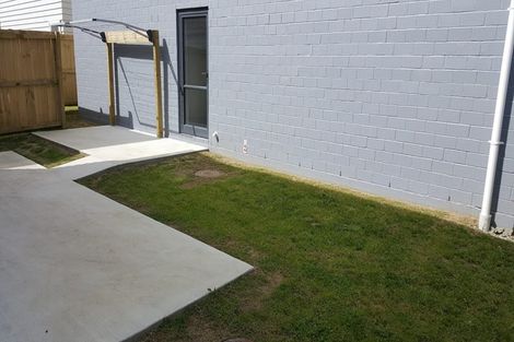 Photo of property in 2/33 Treestump Road, Takanini, 2112