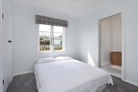 Photo of property in 12 Rira Street, Marton, 4710