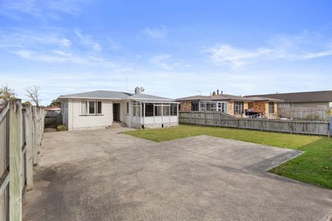 Photo of property in 39 Collins Road, Melville, Hamilton, 3206