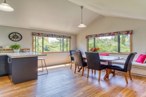 Photo of property in 2 Ritchie Place, Havelock North, 4130