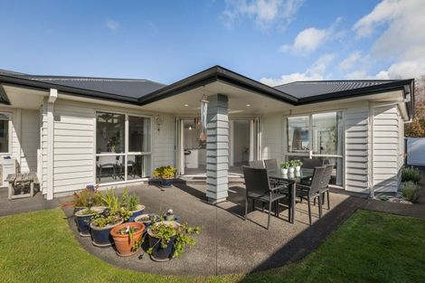 Photo of property in 8 Kasey Josh Place, Katikati, 3129