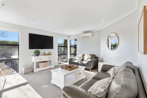 Photo of property in 17 Eyrewell Road, Pegasus, 7612