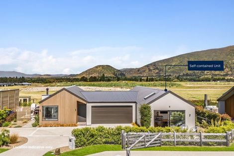 Photo of property in 9 Mcdonald Street, Wanaka, 9305