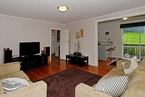 Photo of property in 17 Cotswold Lane, Mount Wellington, Auckland, 1060