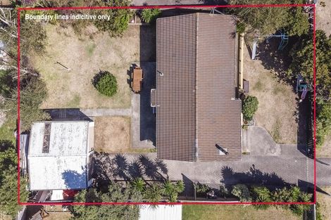 Photo of property in 15 Linwood Drive, Paraparaumu, 5032