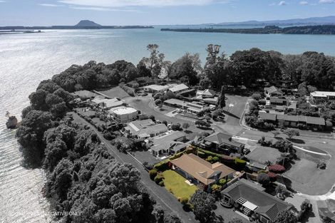 Photo of property in 6 Gerald Place, Omokoroa, 3114