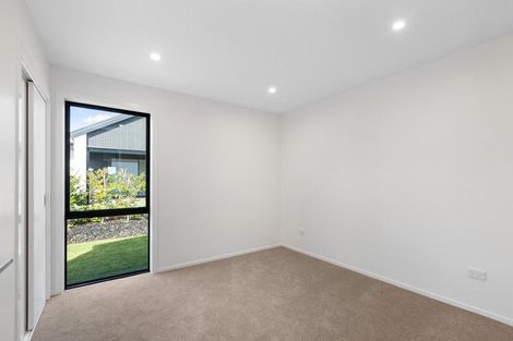 Photo of property in 2 Camellia Court, Palmerston North, 4414