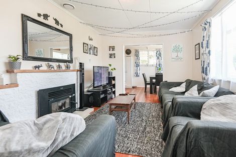 Photo of property in 1239 Cunningham Crescent, Mayfair, Hastings, 4122