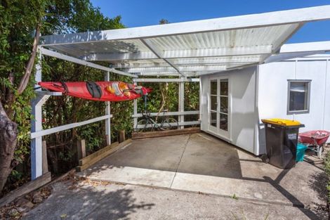 Photo of property in 8 Adams Road, Manurewa, Auckland, 2102