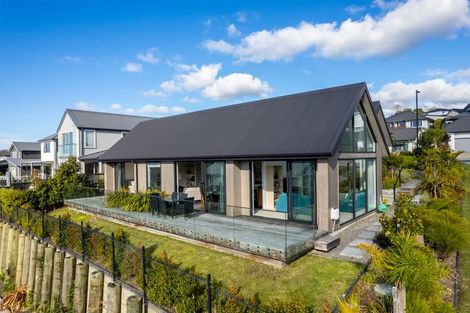 Photo of property in 2 Jardin Court, Silverdale, 0932