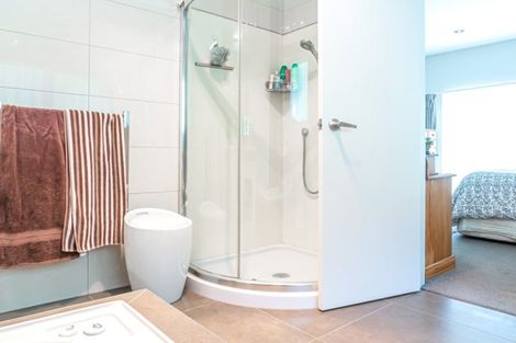 Photo of property in 18 Lithgow Drive, Otamatea, Whanganui, 4500