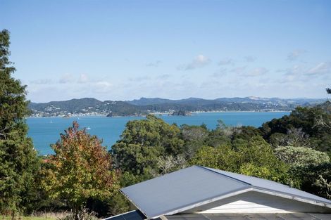 Photo of property in 19 James Street, Russell, 0202