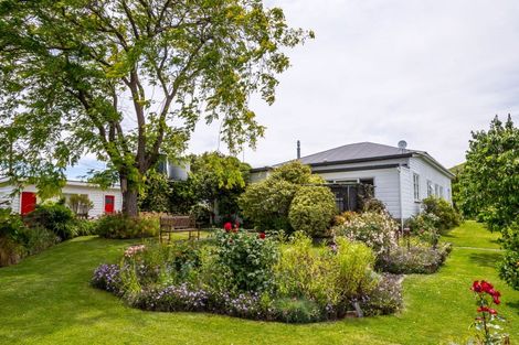 Photo of property in 26 Post Office Road, Mangapakeha, Masterton, 5872