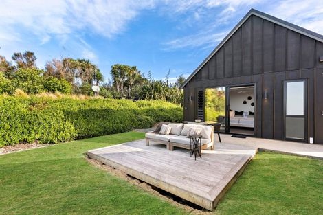 Photo of property in 34 Aroha Road, Te Arai, Wellsford, 0975