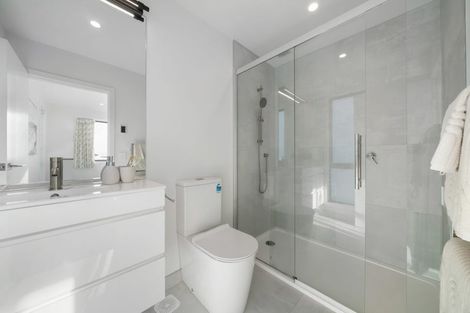 Photo of property in 2b Kaiaho Close, Aotea, Porirua, 5024