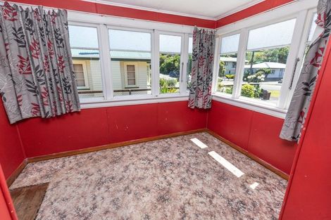 Photo of property in 20 Ashmore Avenue, Cobden, Greymouth, 7802