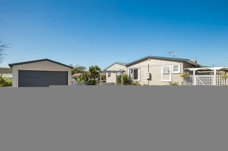 Photo of property in 7a School Road, Tuakau, 2121