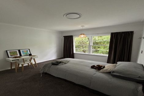 Photo of property in 27 Phoenix Avenue, Hokowhitu, Palmerston North, 4410