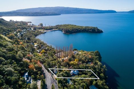 Photo of property in 33 Spencer Road, Lake Tarawera, Rotorua, 3076