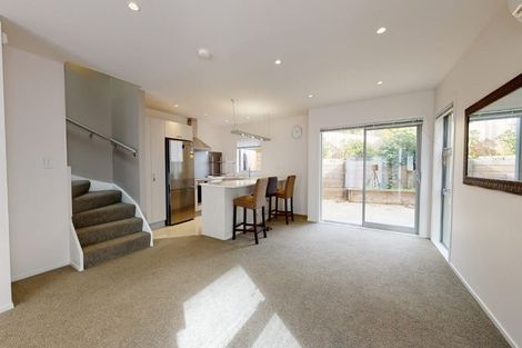 Photo of property in 8/61 Black Rock Road, Newlands, Wellington, 6037