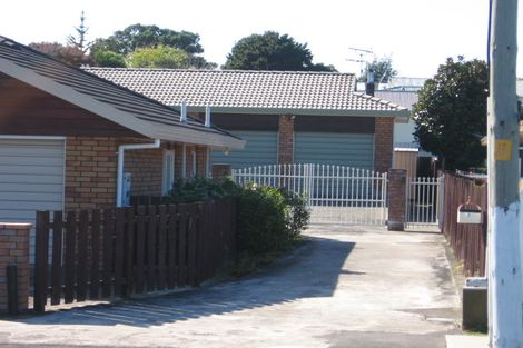 Photo of property in 72b Wallace Road, Papatoetoe, Auckland, 2025