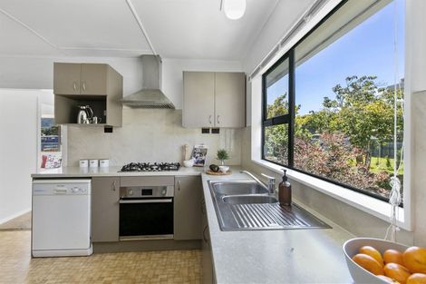 Photo of property in 23 Hinau Grove, Wainuiomata, Lower Hutt, 5014