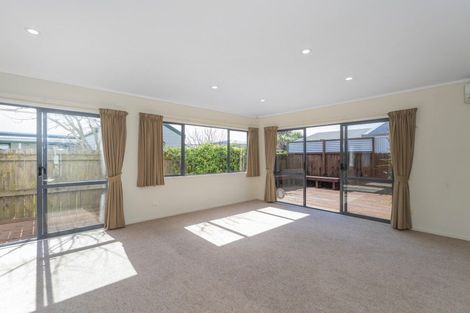 Photo of property in 5 Cholmondeley Crescent, Whitianga, 3510