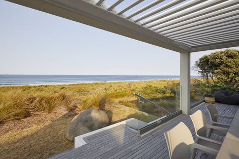 Photo of property in 241b Oceanbeach Road, Mount Maunganui, 3116