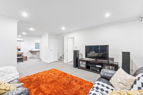 Photo of property in 305 Royal Road, Massey, Auckland, 0614
