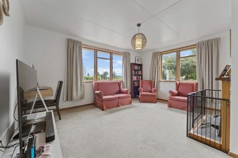 Photo of property in 76 Grey Street, Shannon, 4821