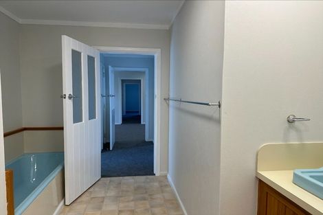 Photo of property in 133 Kawiu Road, Levin, 5510