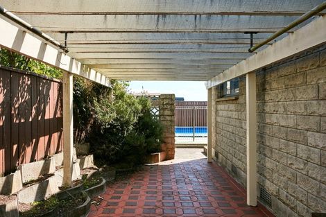 Photo of property in 138 Birrell Street, Elgin, Gisborne, 4010