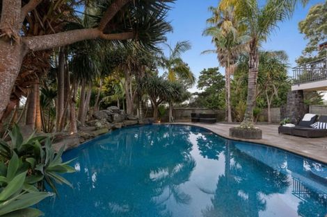 Photo of property in 132 Lonely Track Road, Redvale, Auckland, 0632