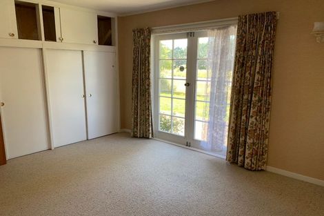 Photo of property in 136 Buick Crescent, Awapuni, Palmerston North, 4412