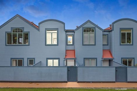 Photo of property in 12/93a Kelburn Parade, Kelburn, Wellington, 6012