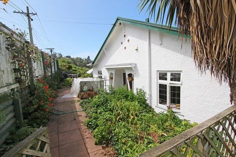 Photo of property in 10 Ramsay Street, Dalmore, Dunedin, 9010