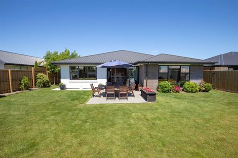 Photo of property in 85 Shillingford Boulevard, Rolleston, 7615