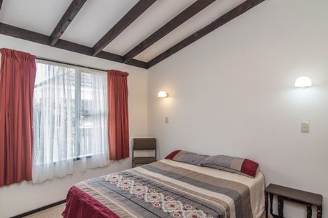 Photo of property in 30 Mahana Road, Paraparaumu Beach, Paraparaumu, 5032