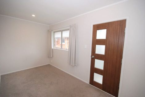Photo of property in 2/21 Ferndale Road, Mount Wellington, Auckland, 1060